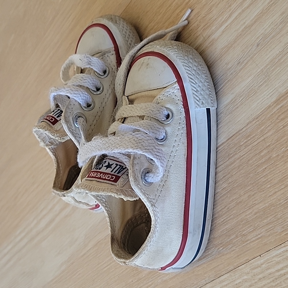 Converse all star size 3 toddler
